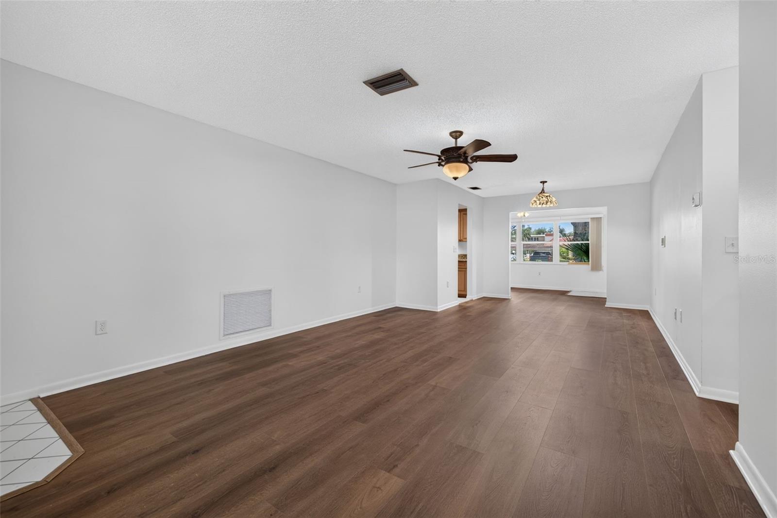 12200 VONN RD #7D — photo 2