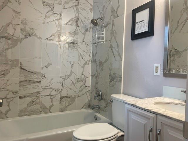 2229 MONTCLAIR DR — photo 16