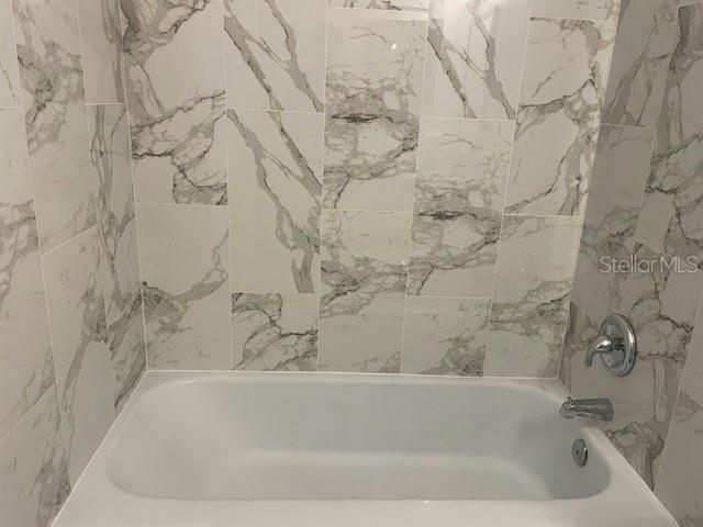 2229 MONTCLAIR DR — photo 19