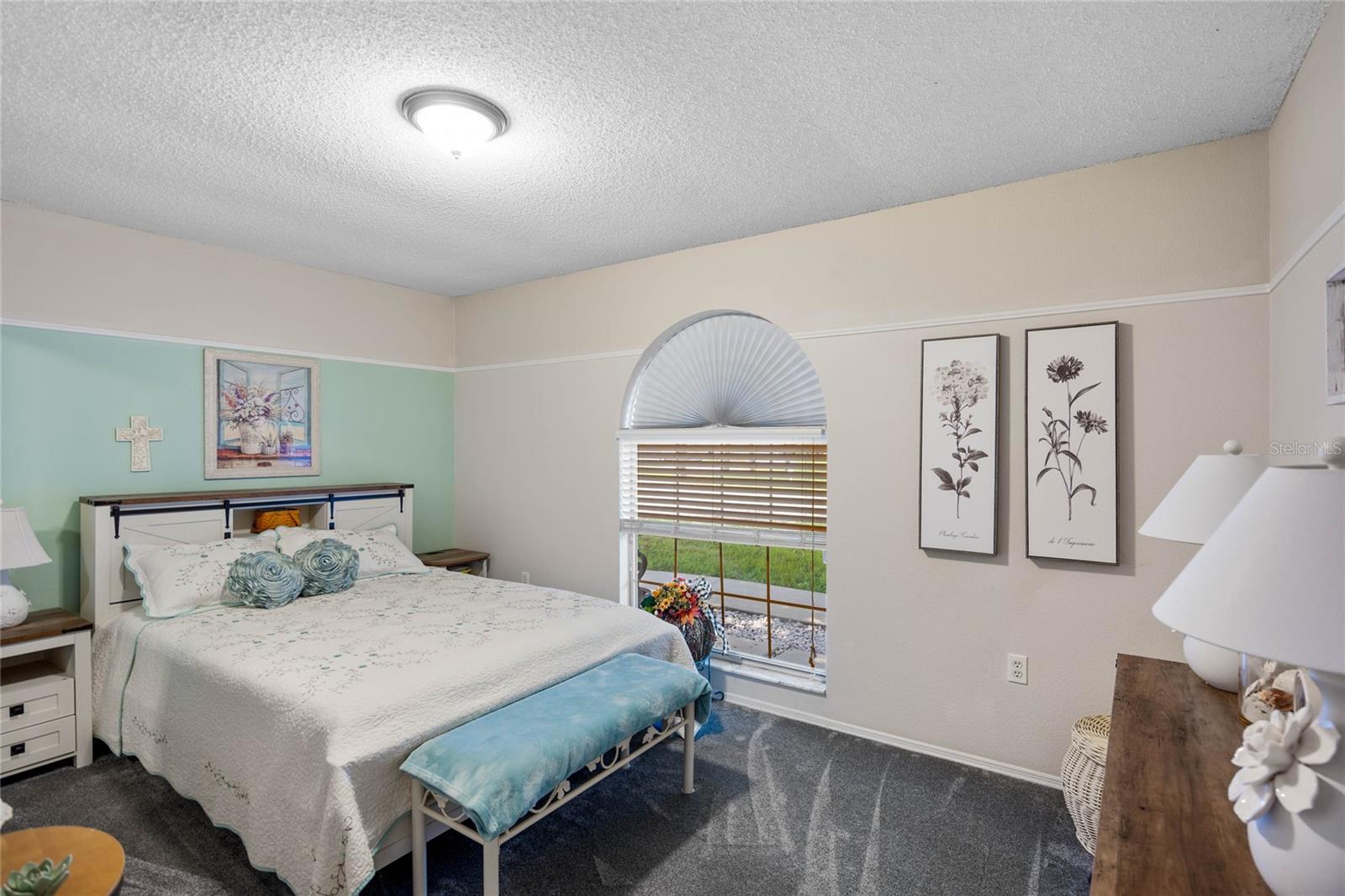 7815 GENEVA LN — photo 25