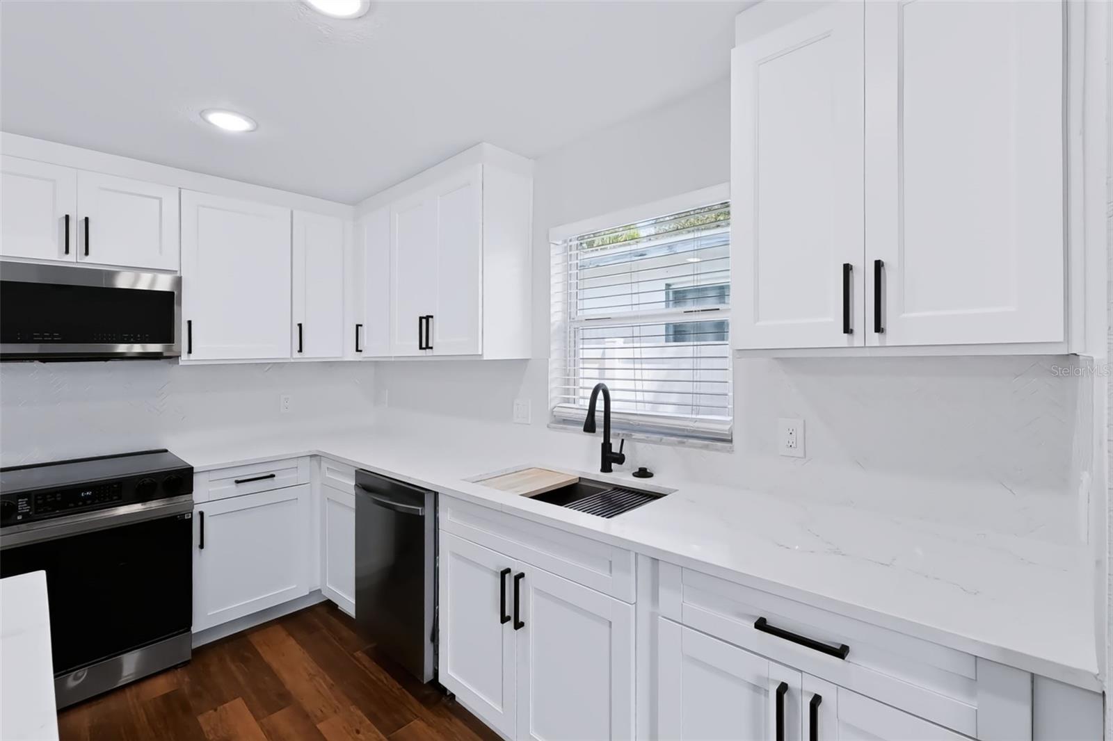 1849 NEW HAMPSHIRE AVE NE — photo 11