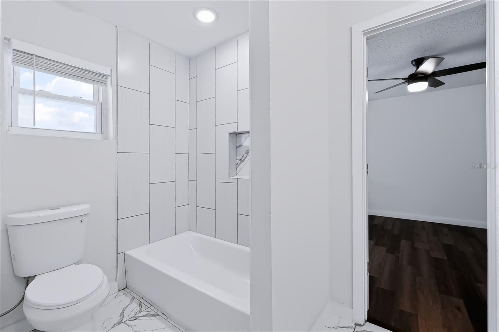 1849 NEW HAMPSHIRE AVE NE — photo 32