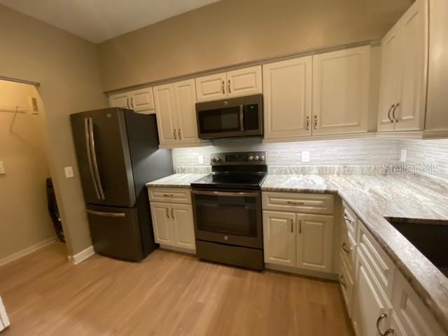 2261 TUSCANY TRCE #19 — photo 10