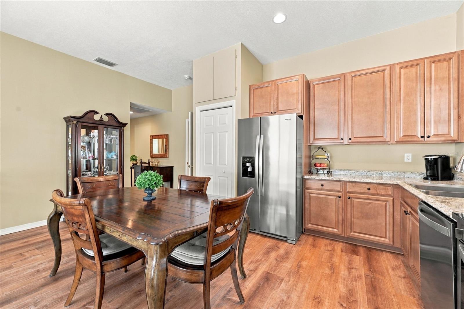2966 HILLCREEK CIR S — photo 31