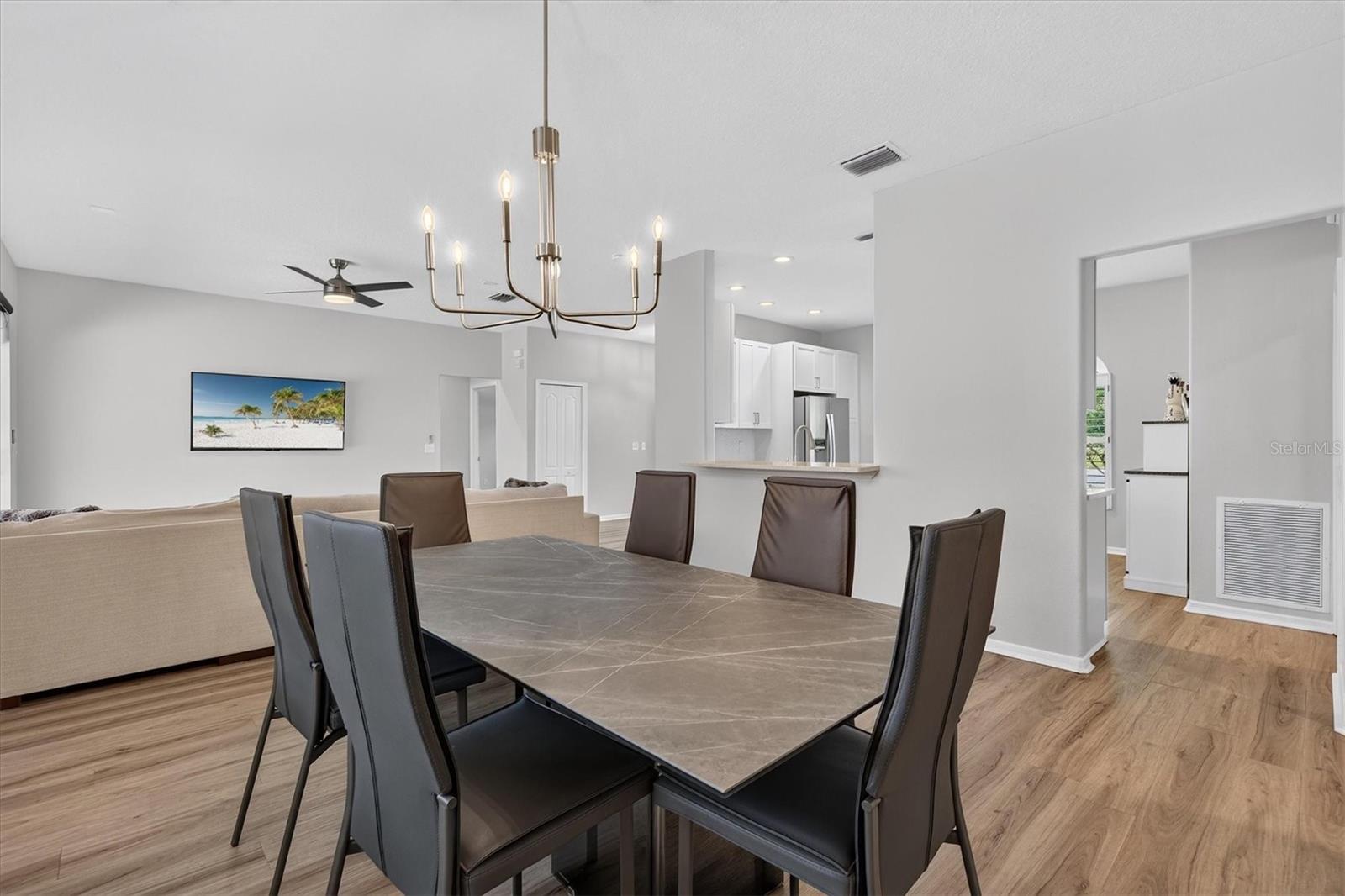 714 HIDDEN LAKE DR — photo 12
