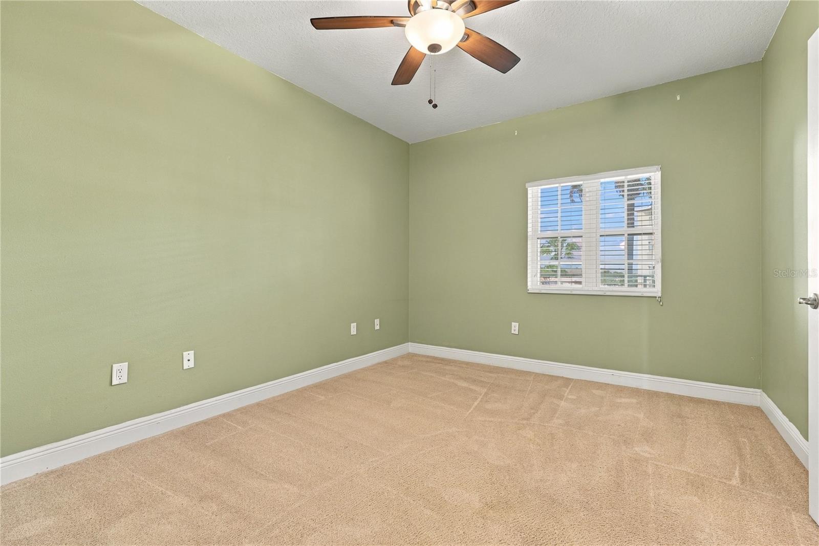 7070 KEY HAVEN RD #402 — photo 33