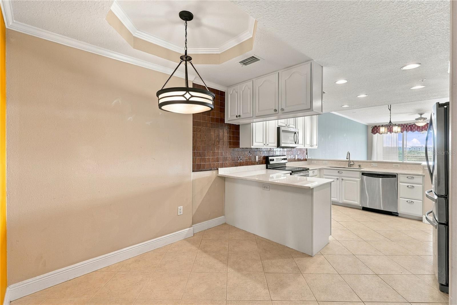 7070 KEY HAVEN RD #402 — photo 10
