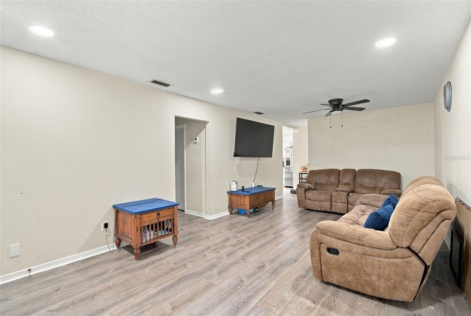 2801 BURTS AVE — photo 49