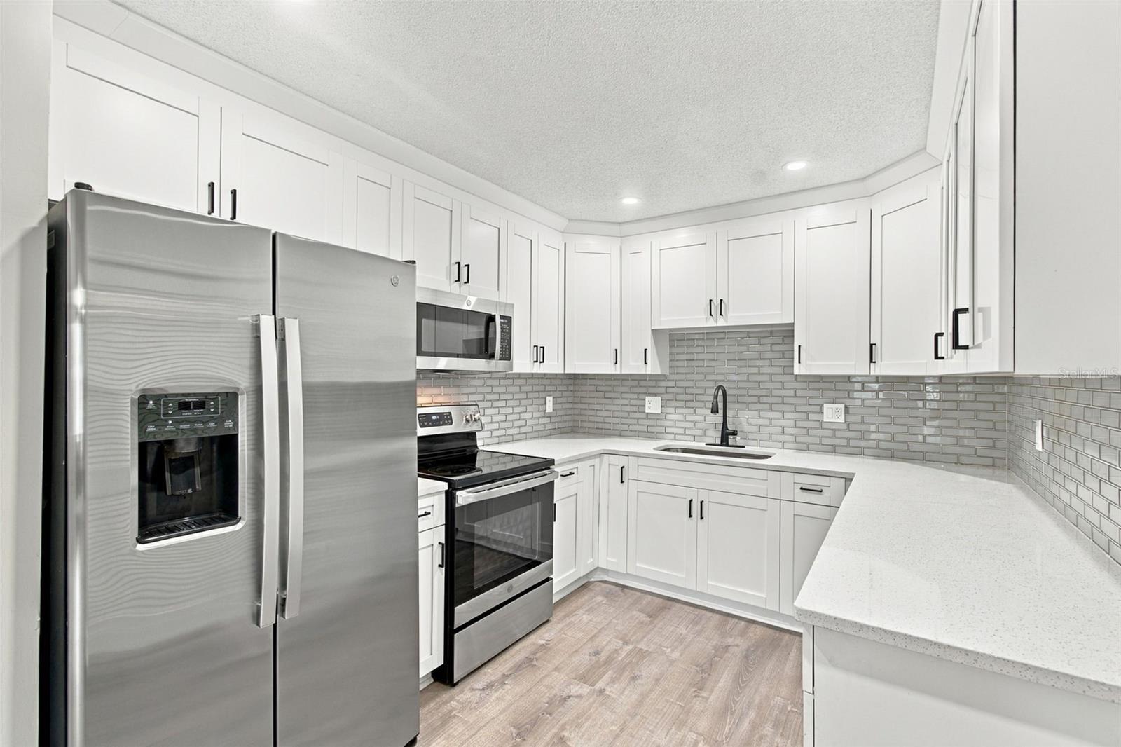 2801 BURTS AVE — photo 10
