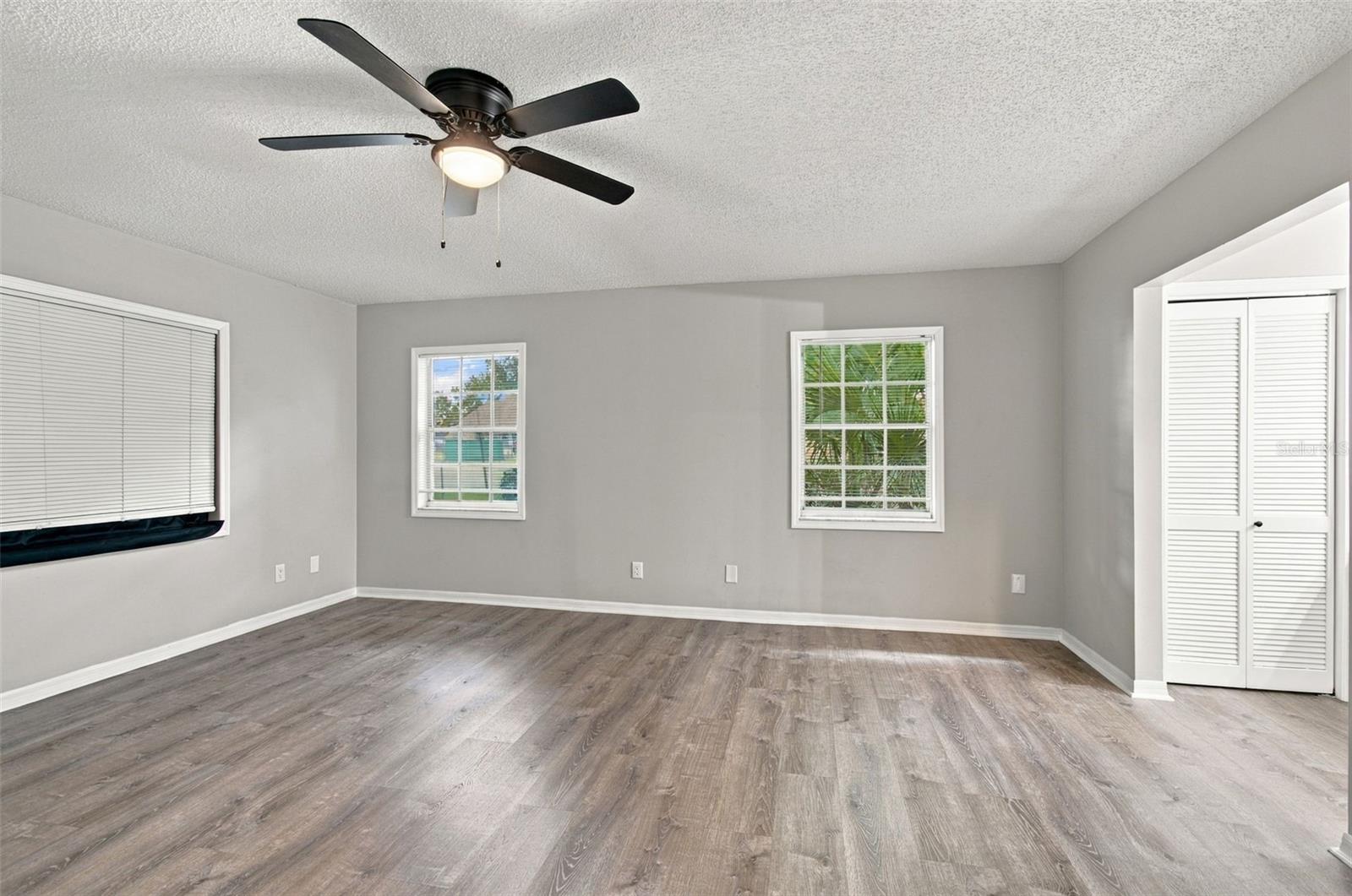 2801 BURTS AVE — photo 25
