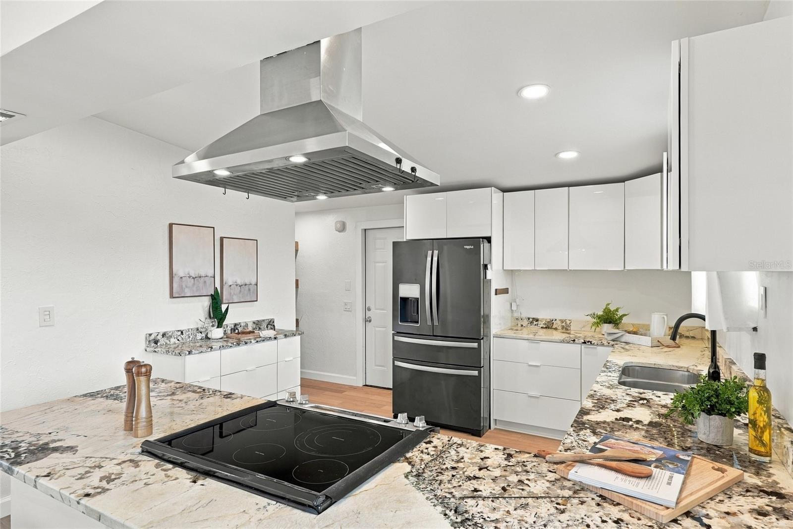 2110 ALCAZAR WAY S — photo 13