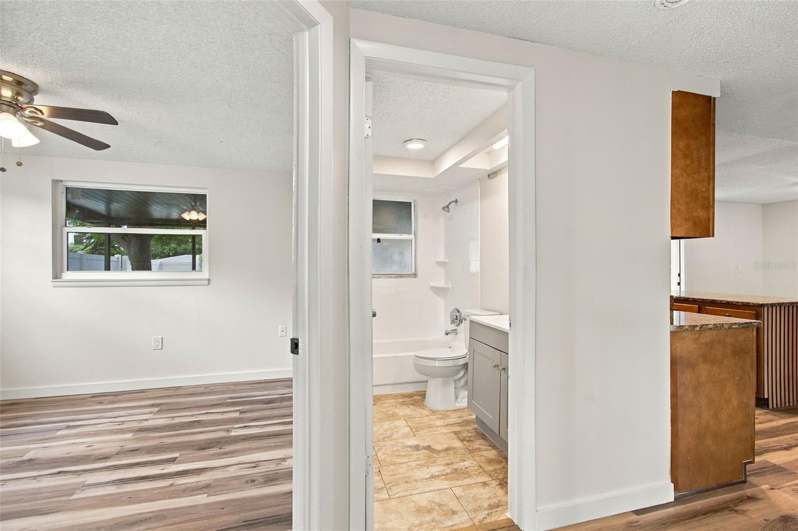 7215 ROBSTOWN DR — photo 25