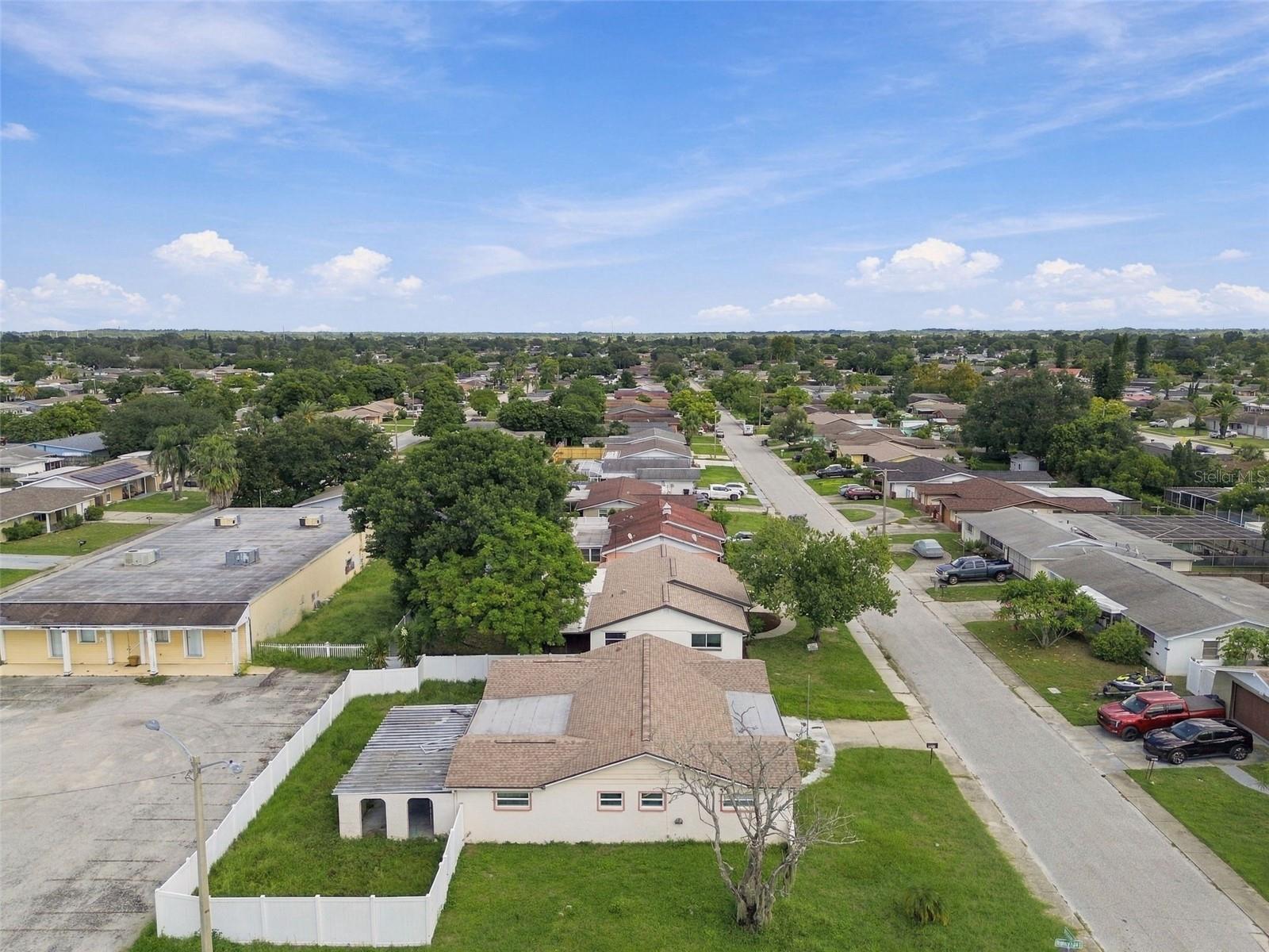7215 ROBSTOWN DR — photo 48