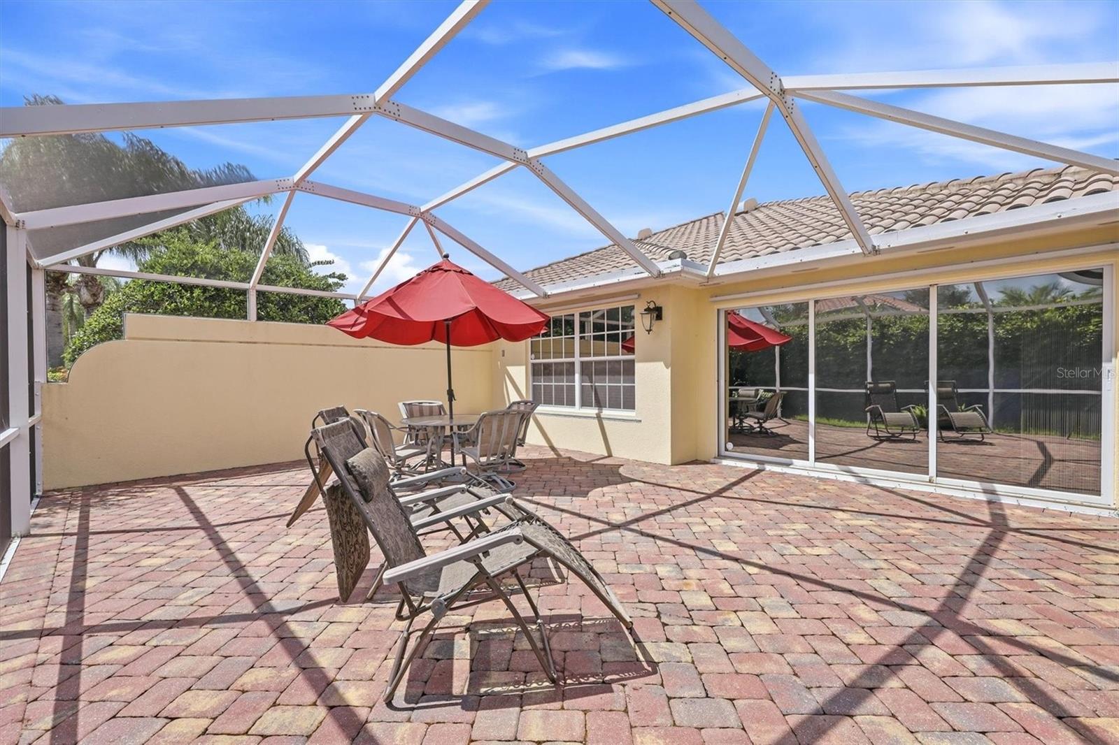 7621 QUINTO DR — photo 39