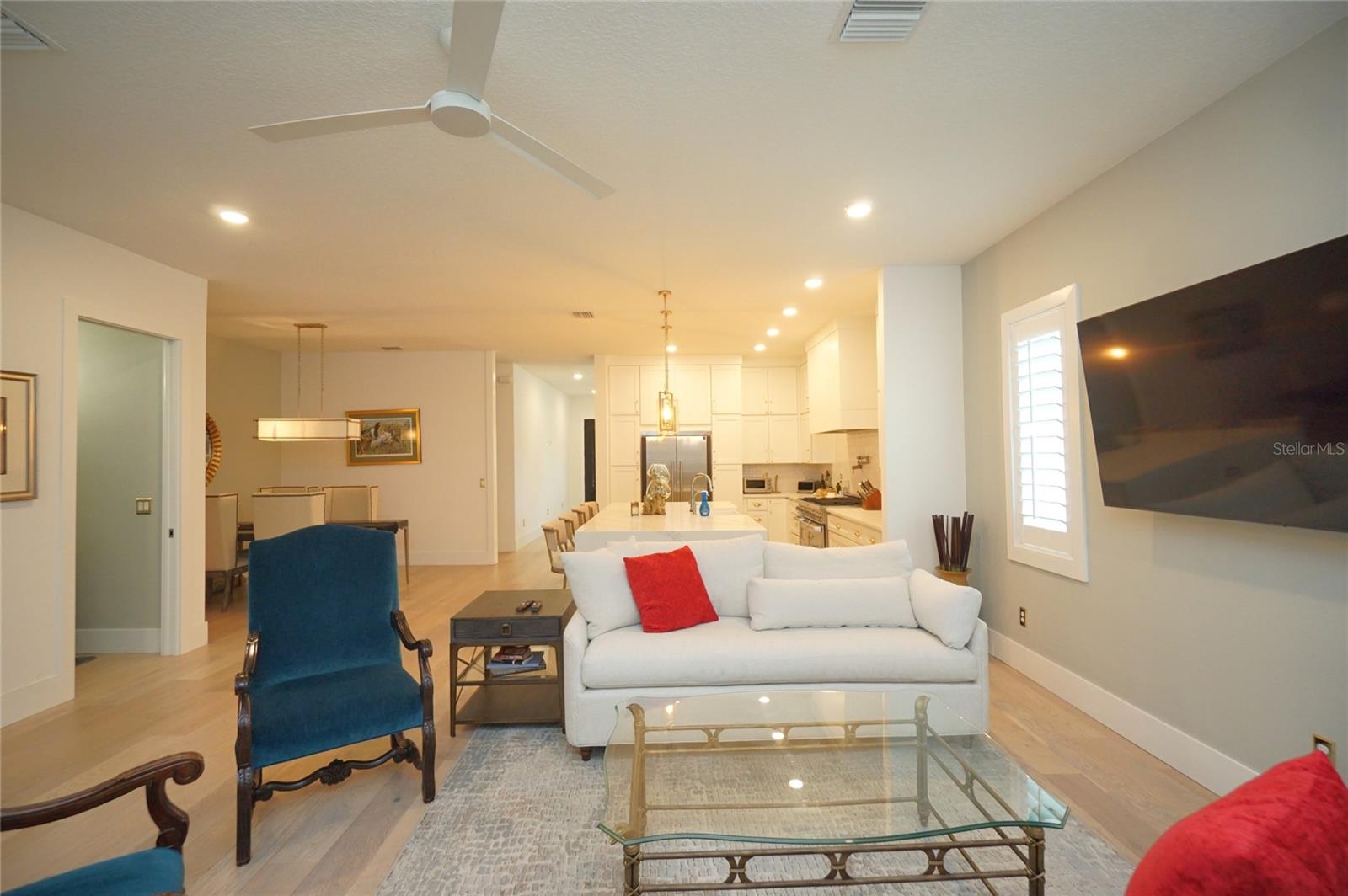 4117 W EUCLID AVE — photo 11
