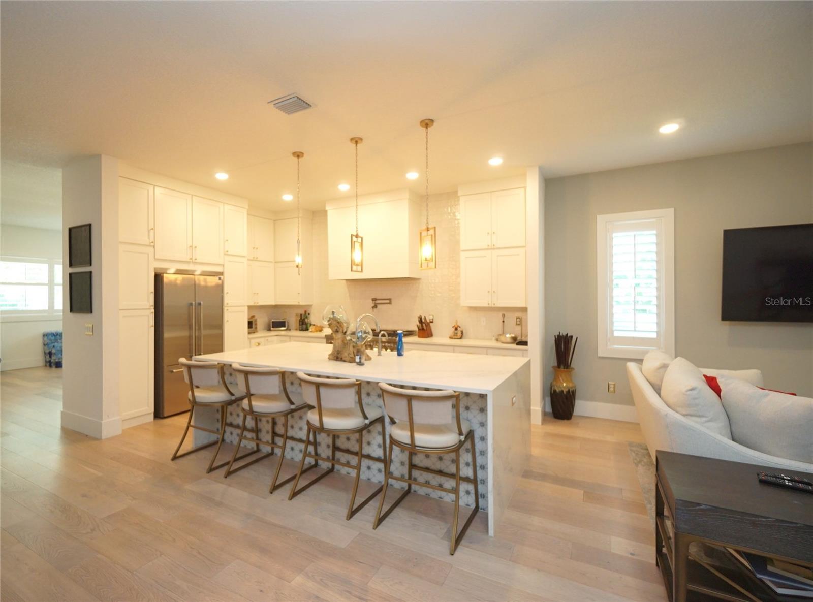 4117 W EUCLID AVE — photo 6