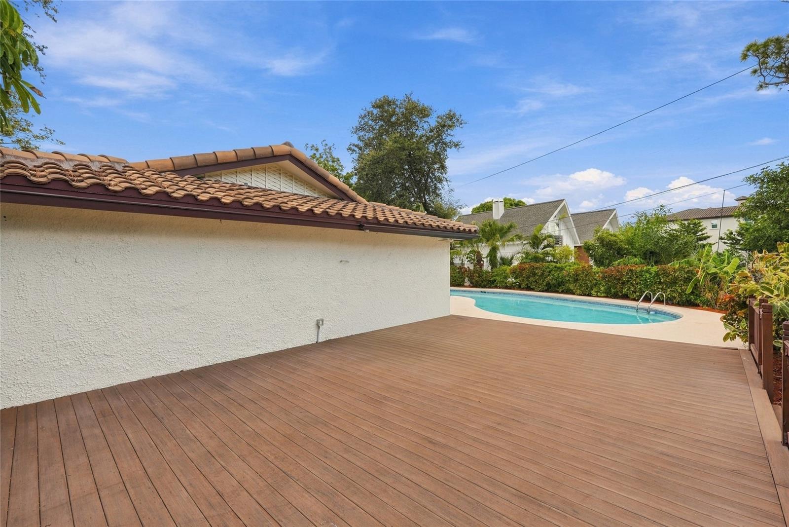 7220 SUNSHINE DR S — photo 43