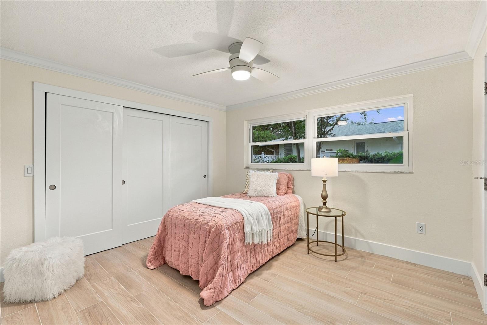 7220 SUNSHINE DR S — photo 28