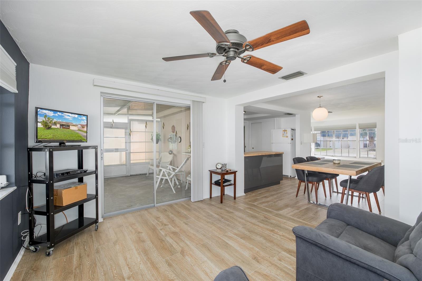 3557 ROCKAWAY DR — photo 14