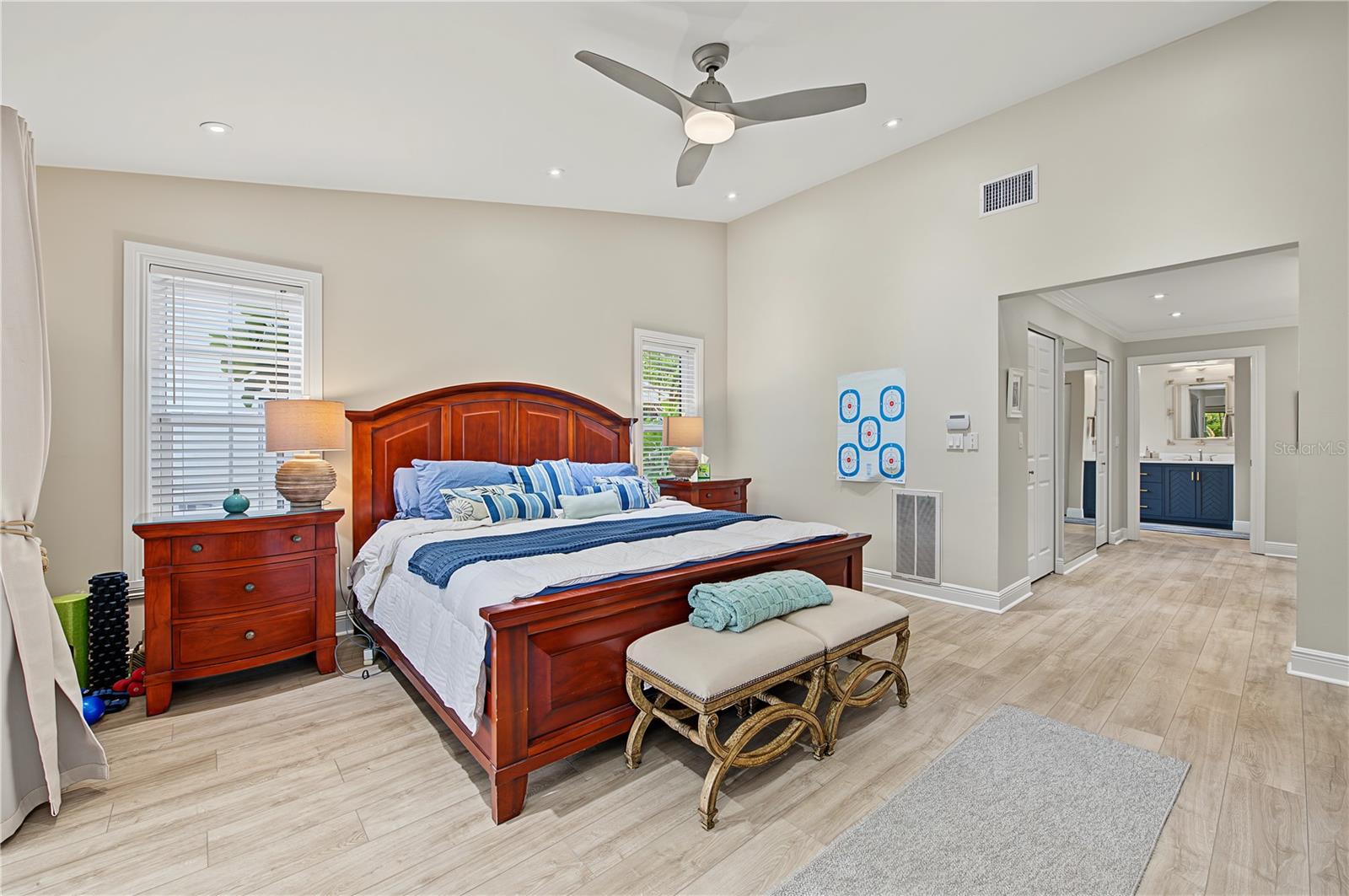 2615 LANDING WAY — photo 28