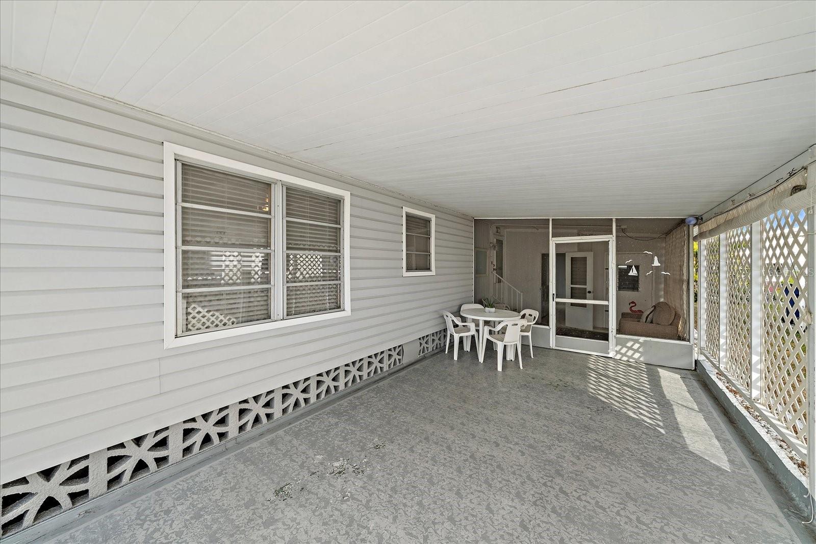 43 EDESSA DR — photo 26