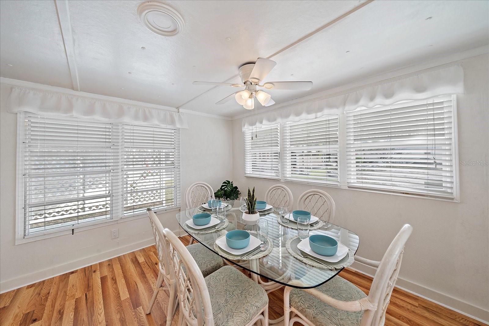 43 EDESSA DR — photo 7