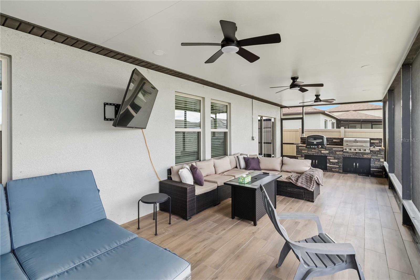 5210 DANDELION ST — photo 4