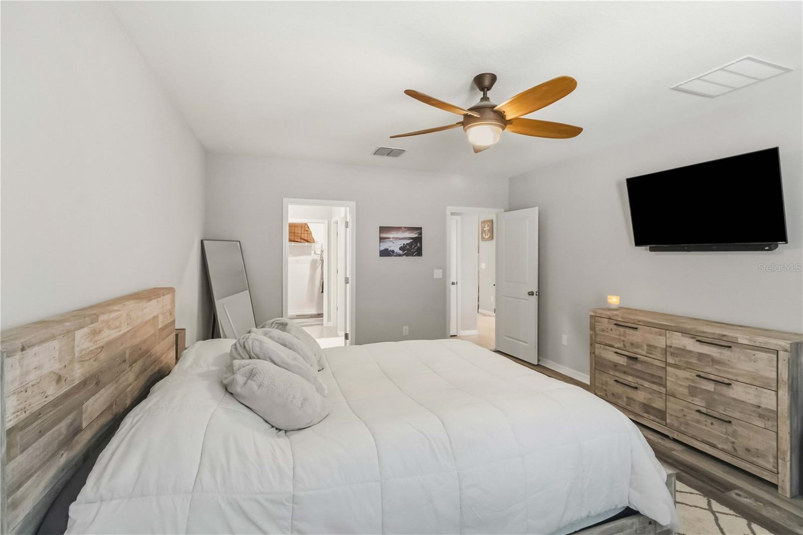 5210 DANDELION ST — photo 17