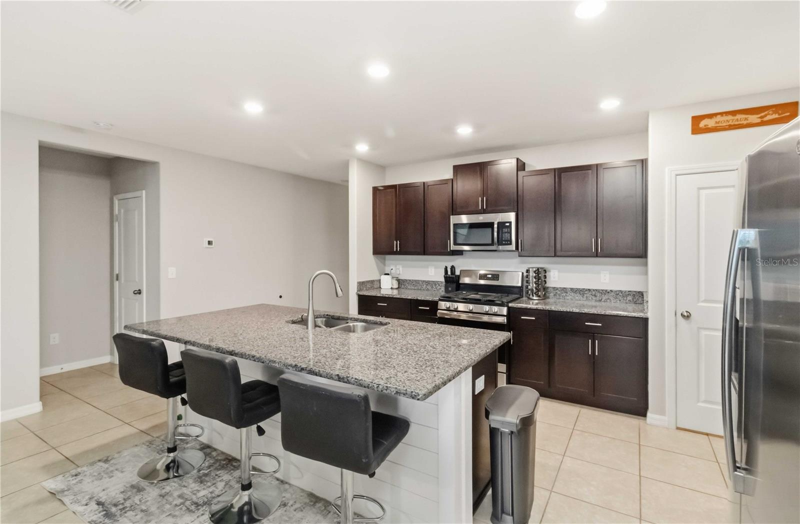 5210 DANDELION ST — photo 12