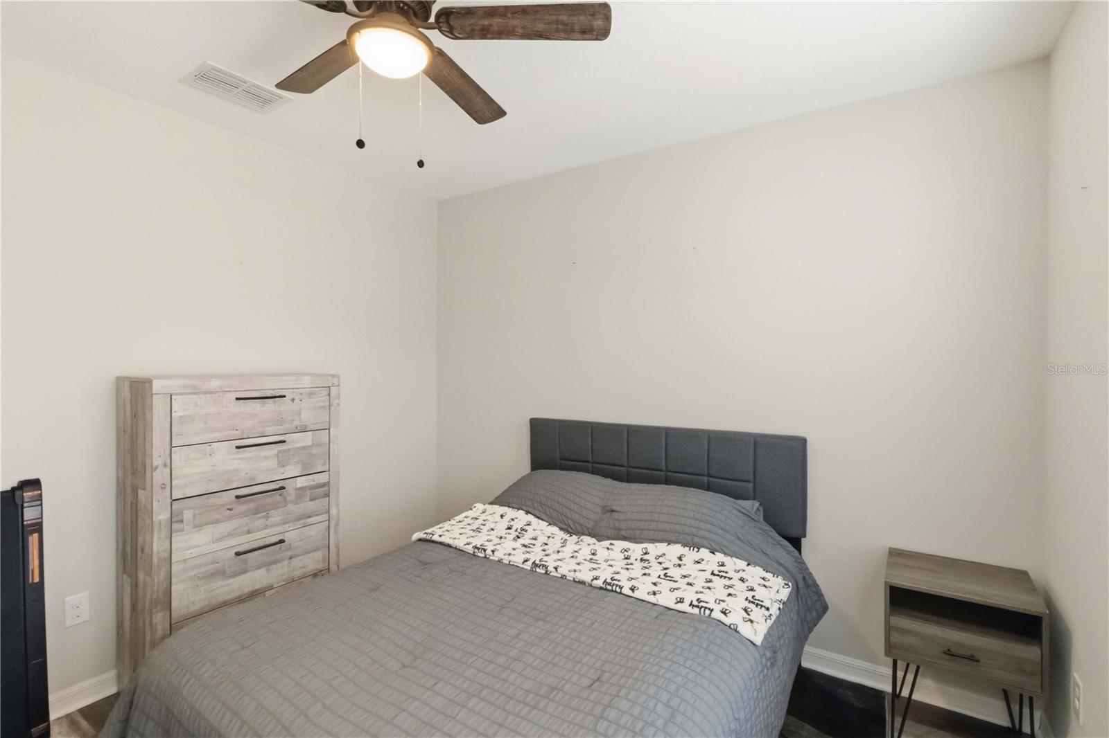 5210 DANDELION ST — photo 22