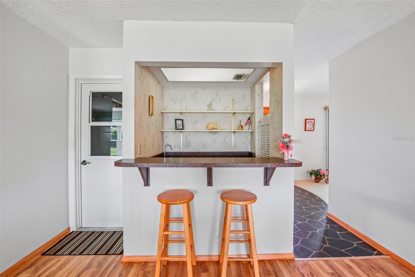 316 BROCKFIELD DR — photo 18