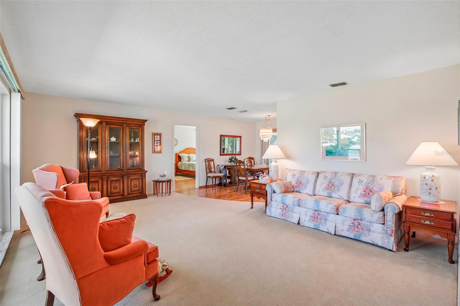 316 BROCKFIELD DR — photo 3