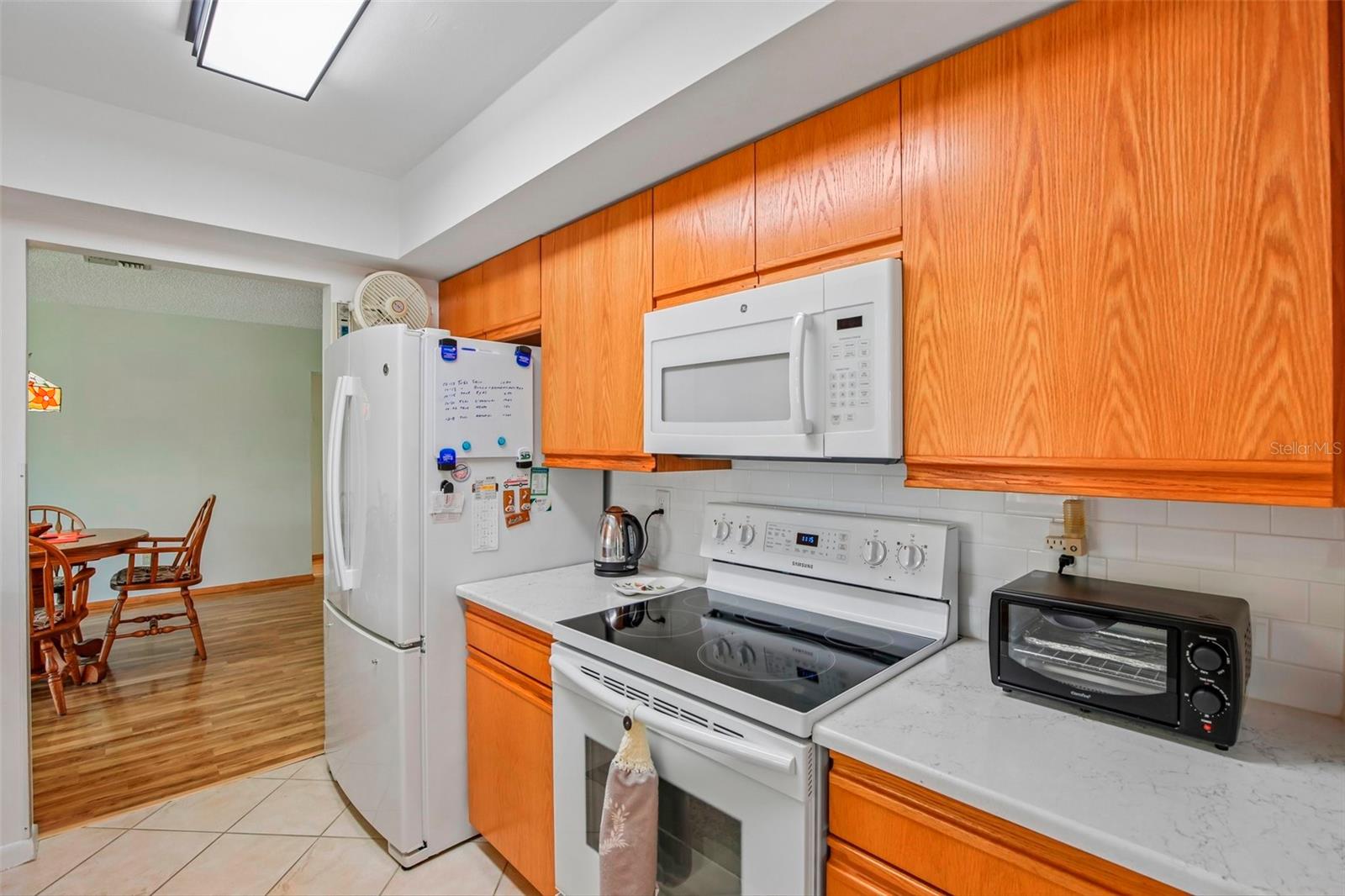 316 BROCKFIELD DR — photo 10
