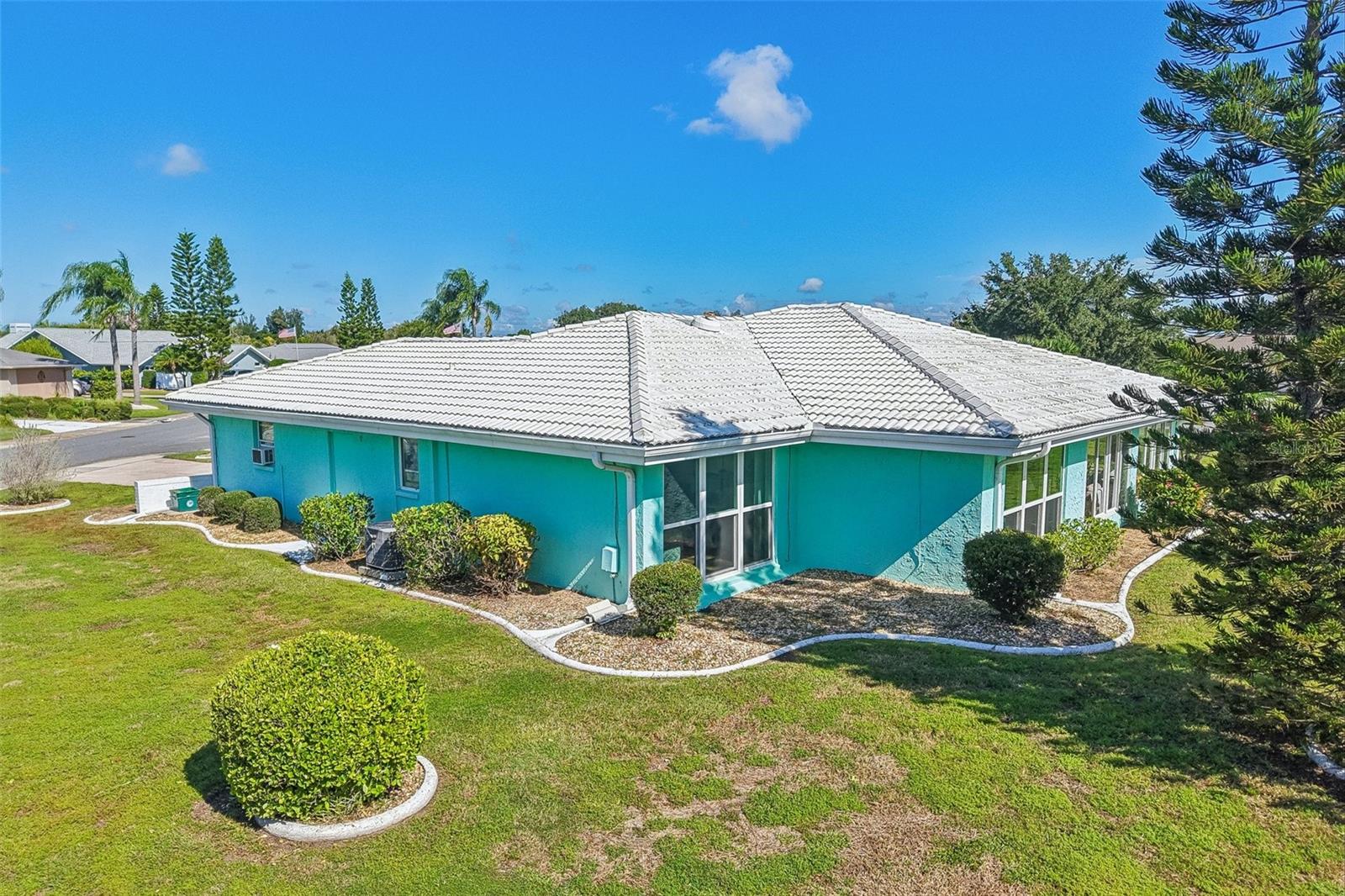 316 BROCKFIELD DR — photo 29