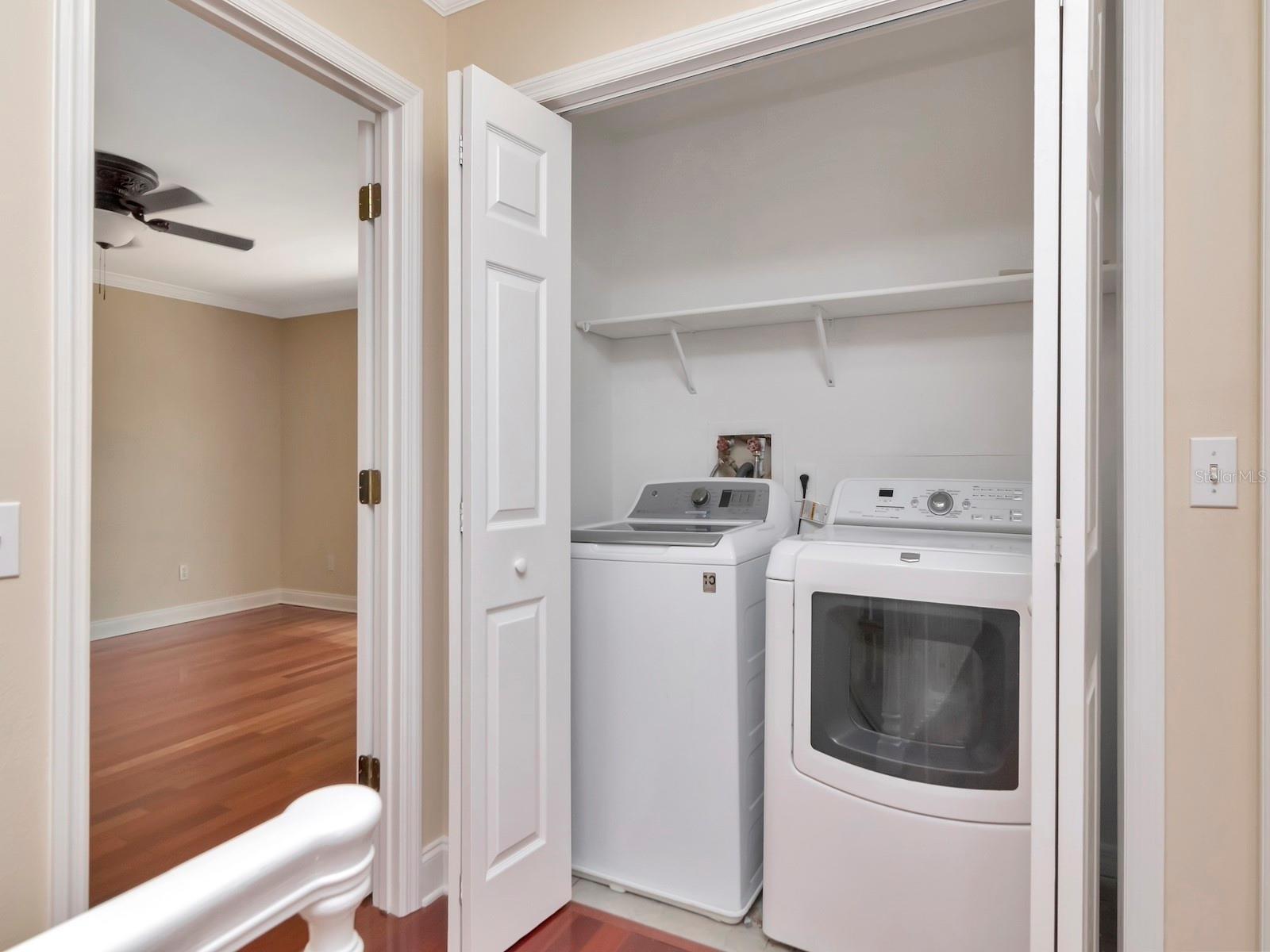 165 BALTIC CIR — photo 39
