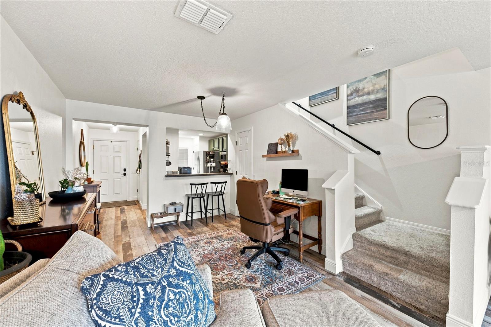 2011 SEA FRONT CT — photo 16