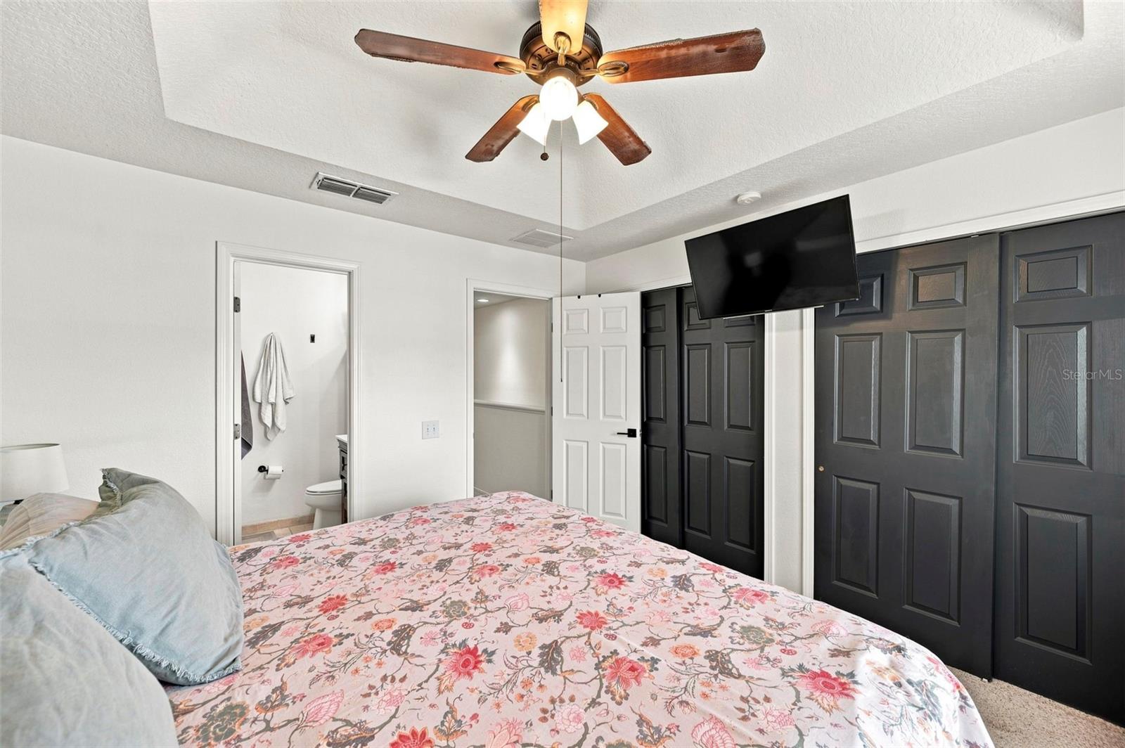 2011 SEA FRONT CT — photo 36