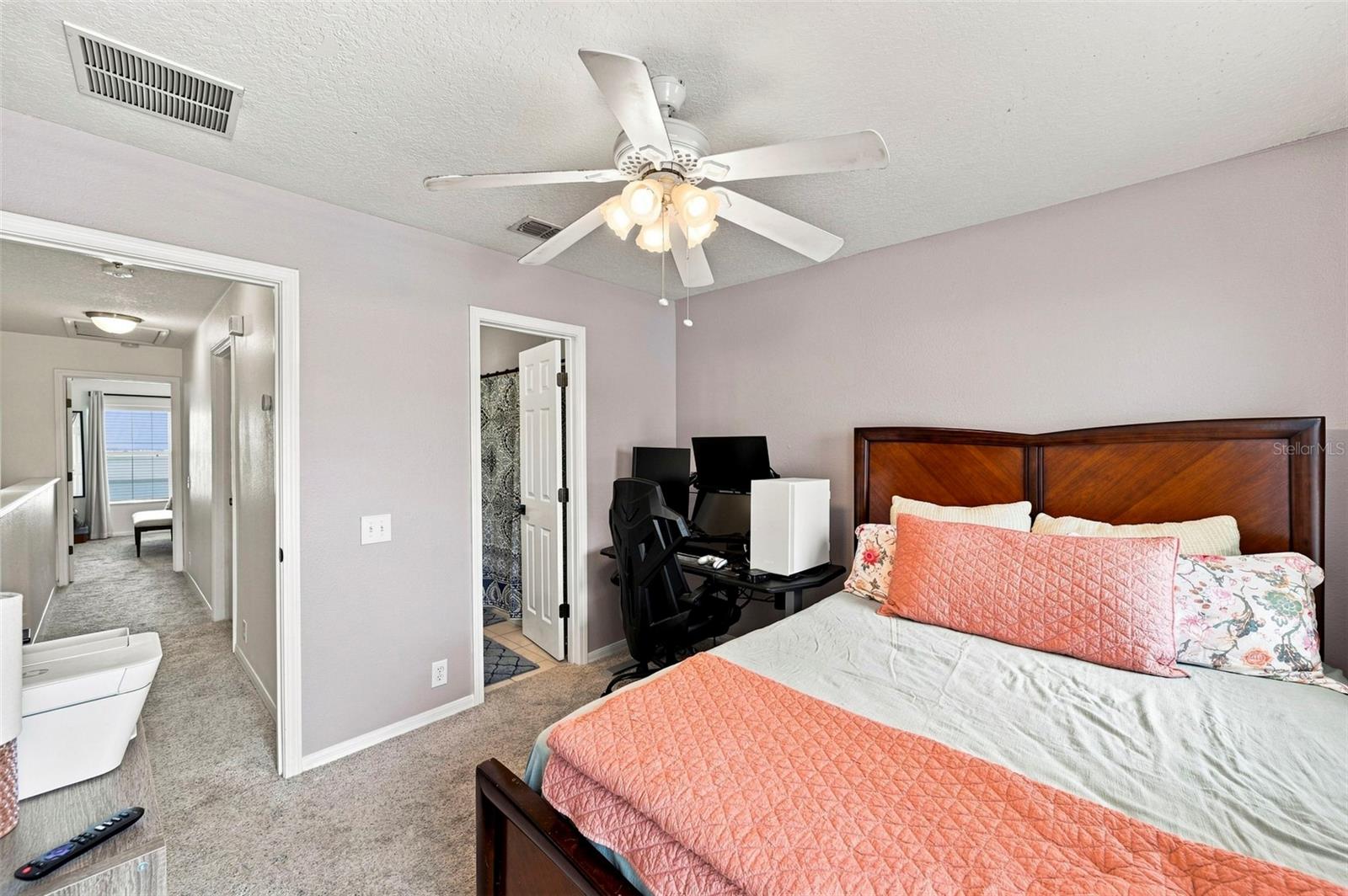 2011 SEA FRONT CT — photo 30