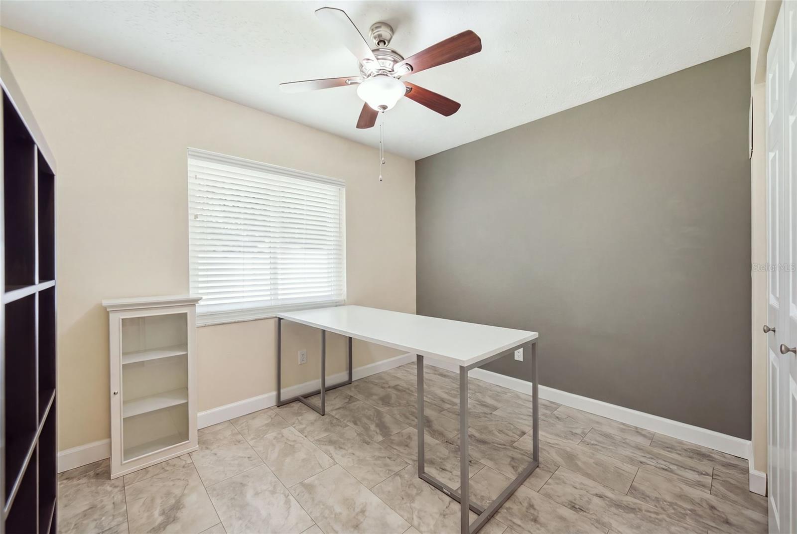 6809 S SHERIDAN RD — photo 19