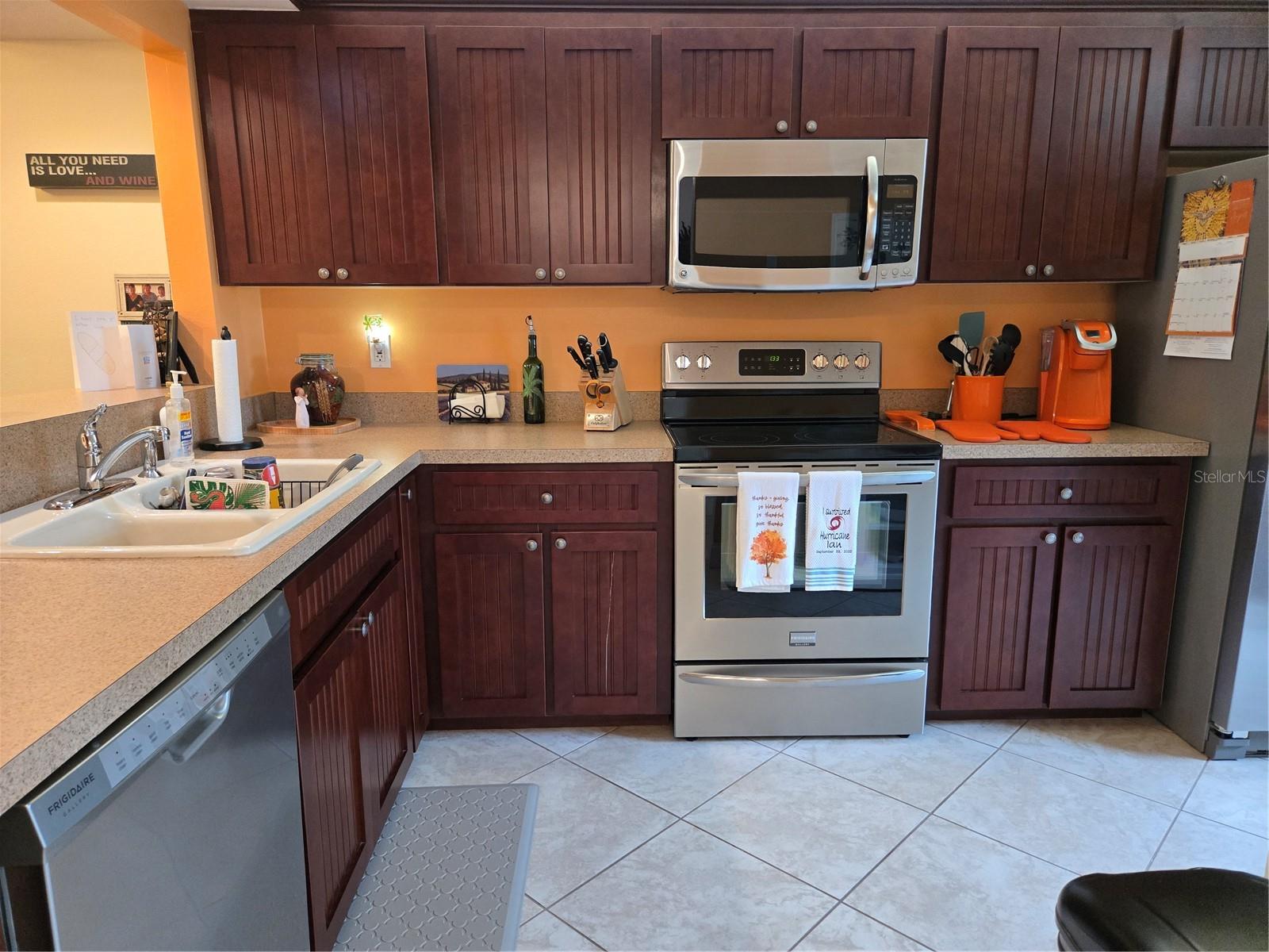 756 VILLAGE CIR #102 — photo 5