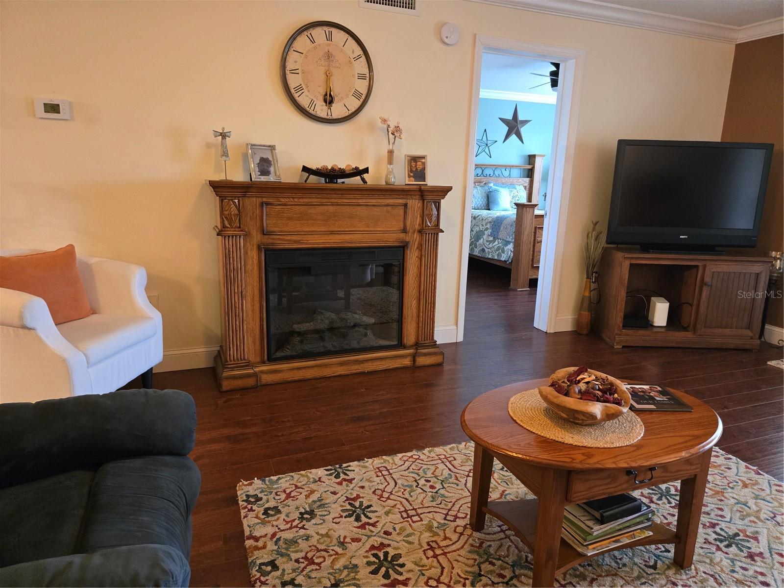 756 VILLAGE CIR #102 — photo 21