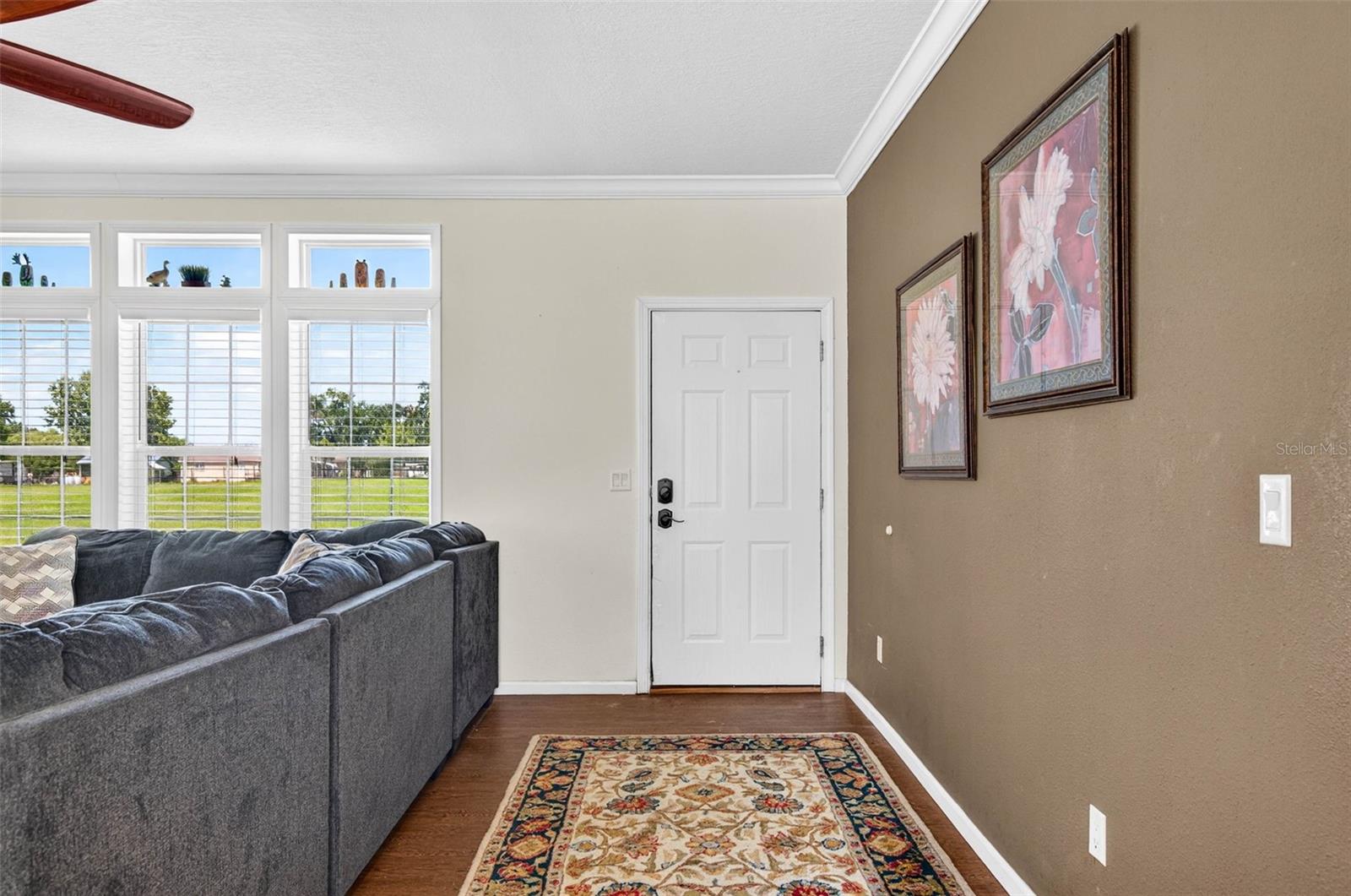 10006 EVANSTON LN — photo 14
