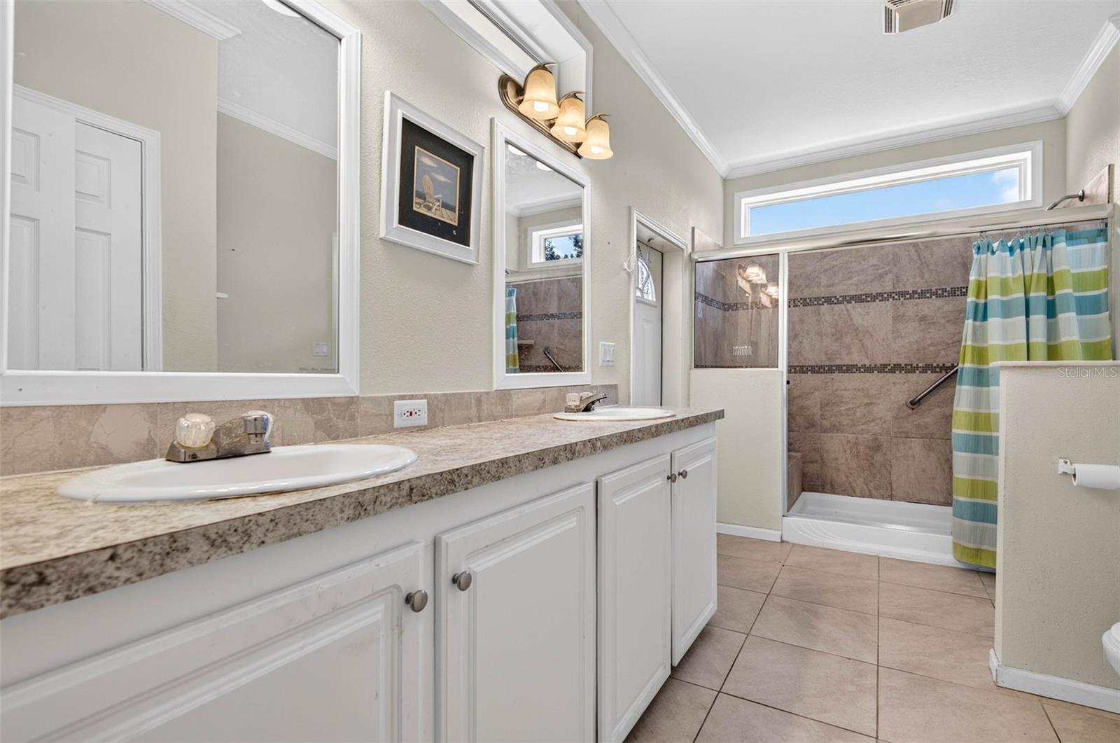 10006 EVANSTON LN — photo 25