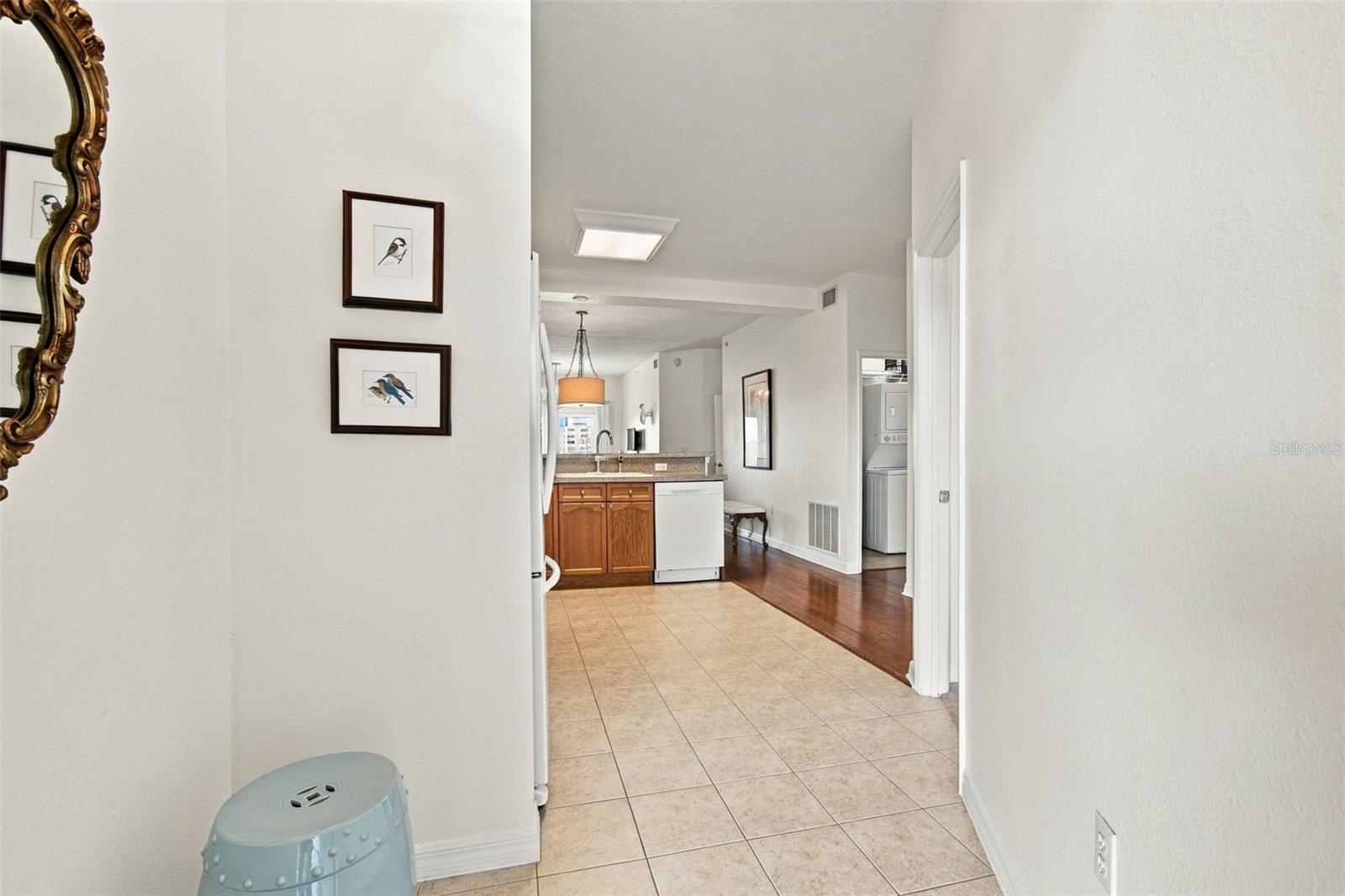 316 8TH ST S #304 — photo 3