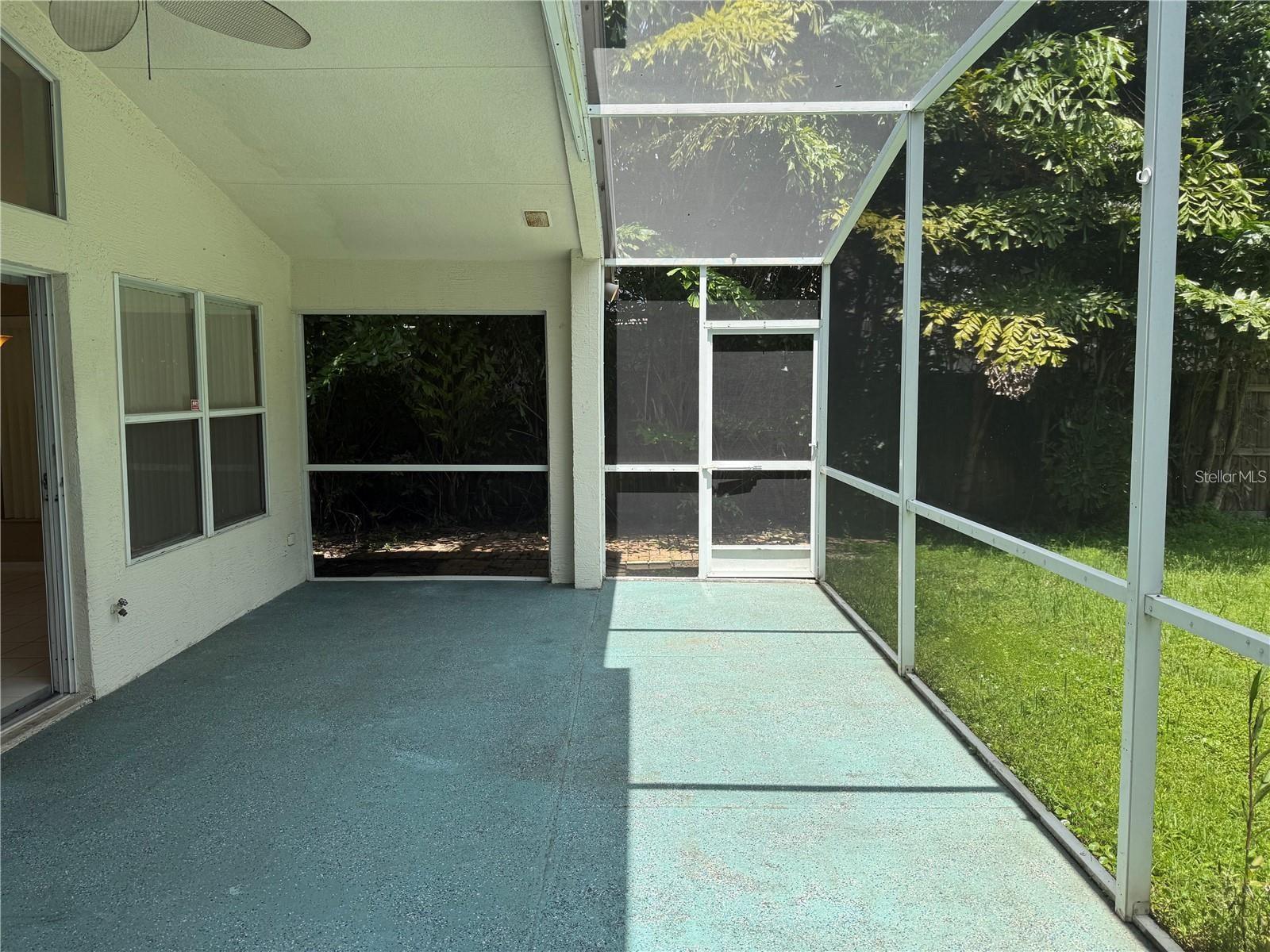 10609 CHAMBERS DR — photo 17