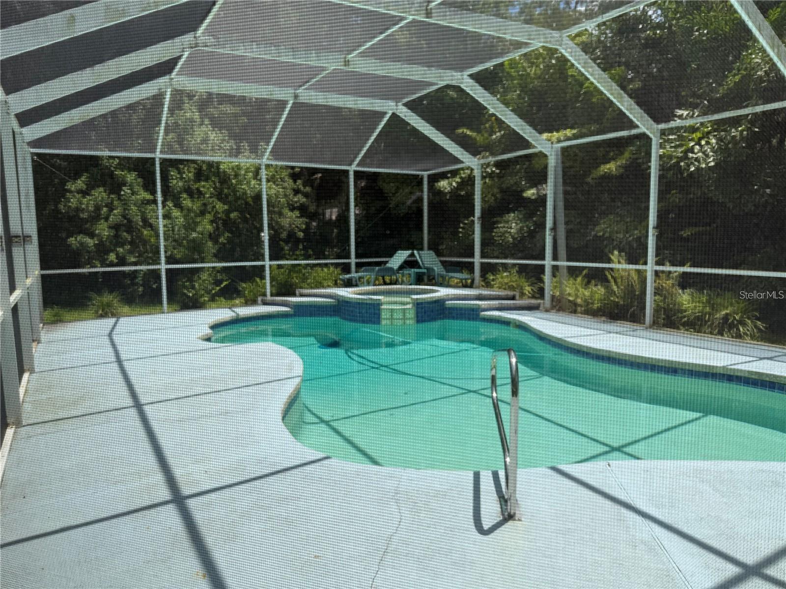 10609 CHAMBERS DR — photo 16