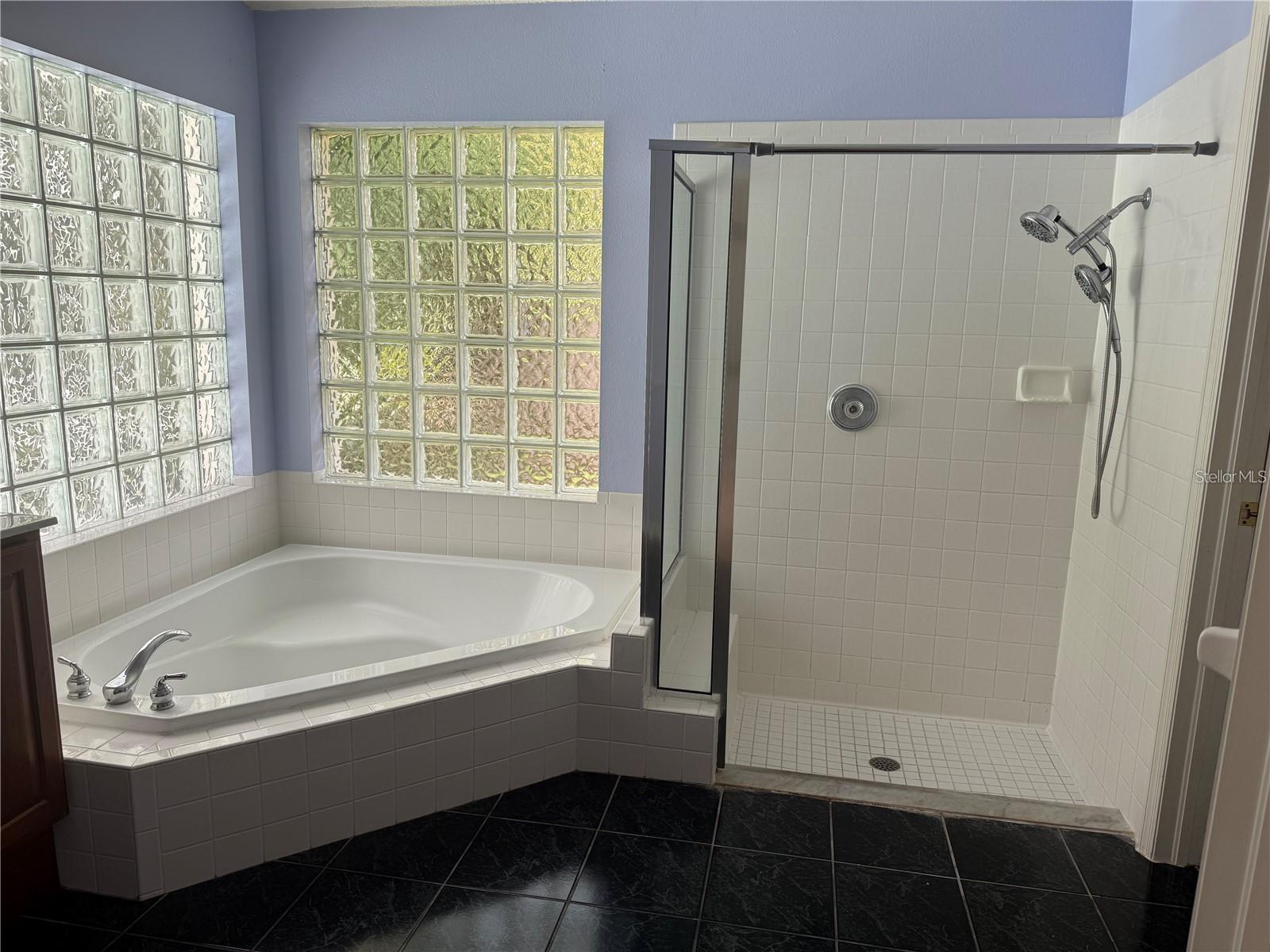 10609 CHAMBERS DR — photo 13