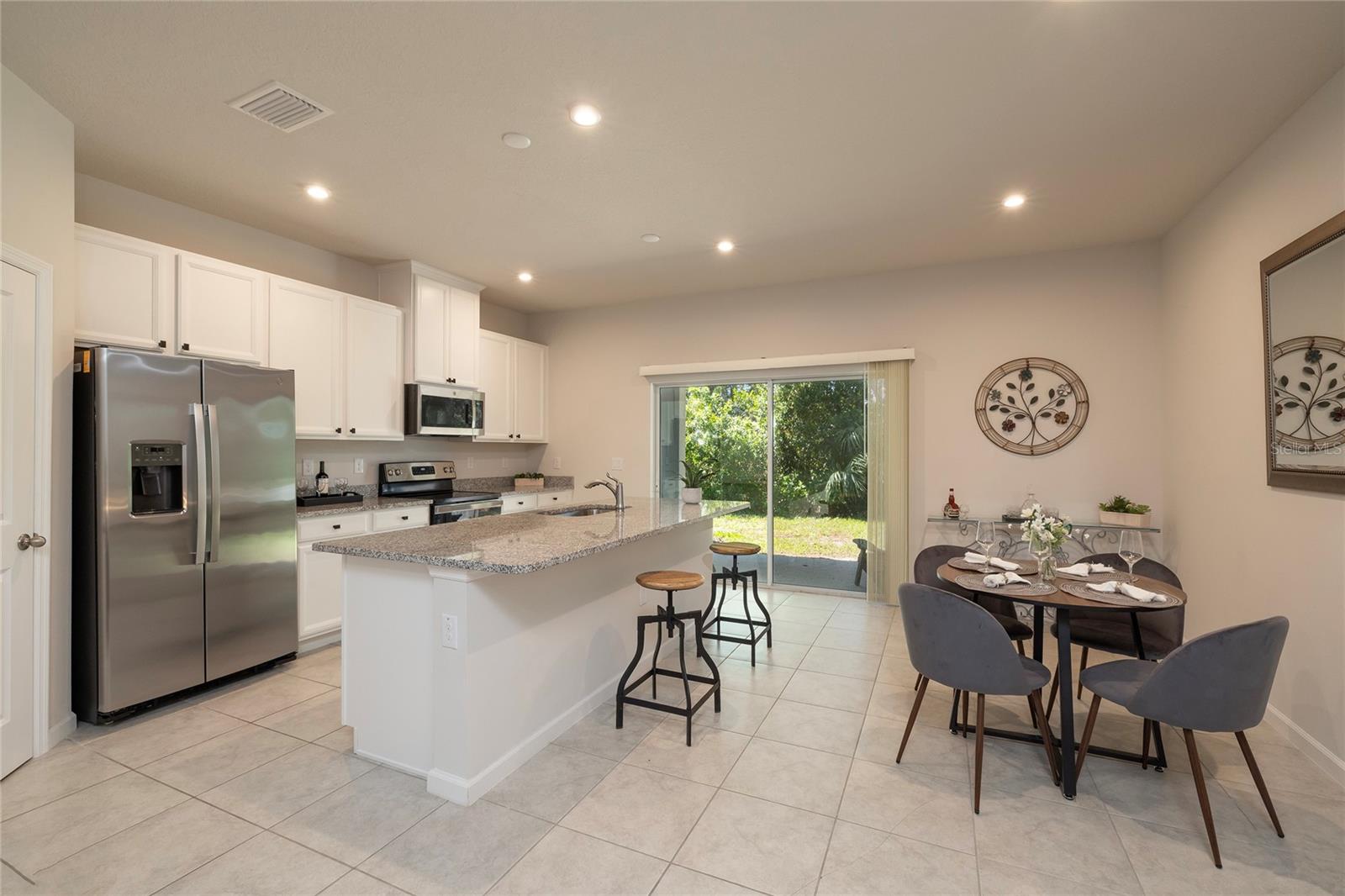 4298 HARBOUR PALM DR — photo 8