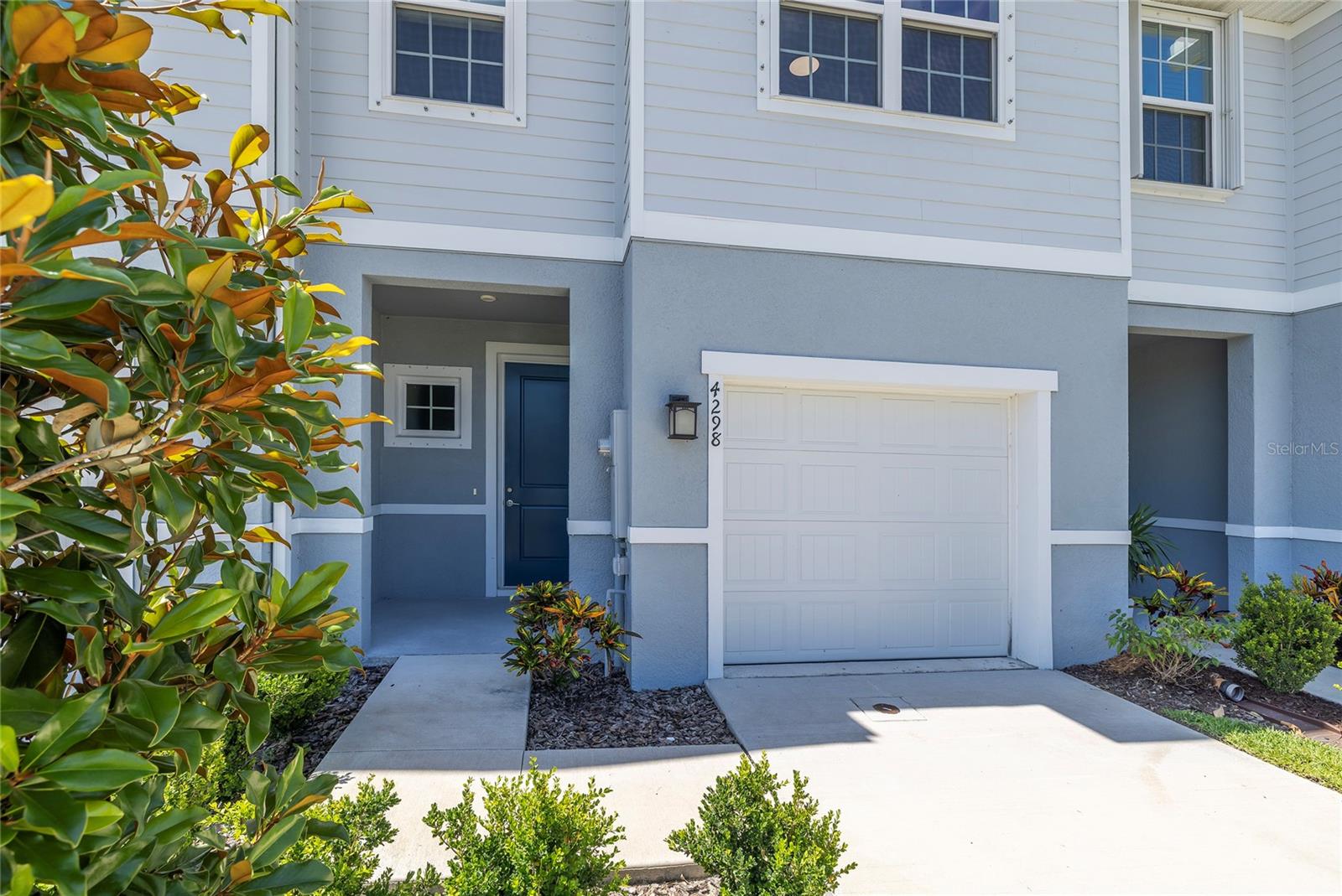 4298 HARBOUR PALM DR — photo 2