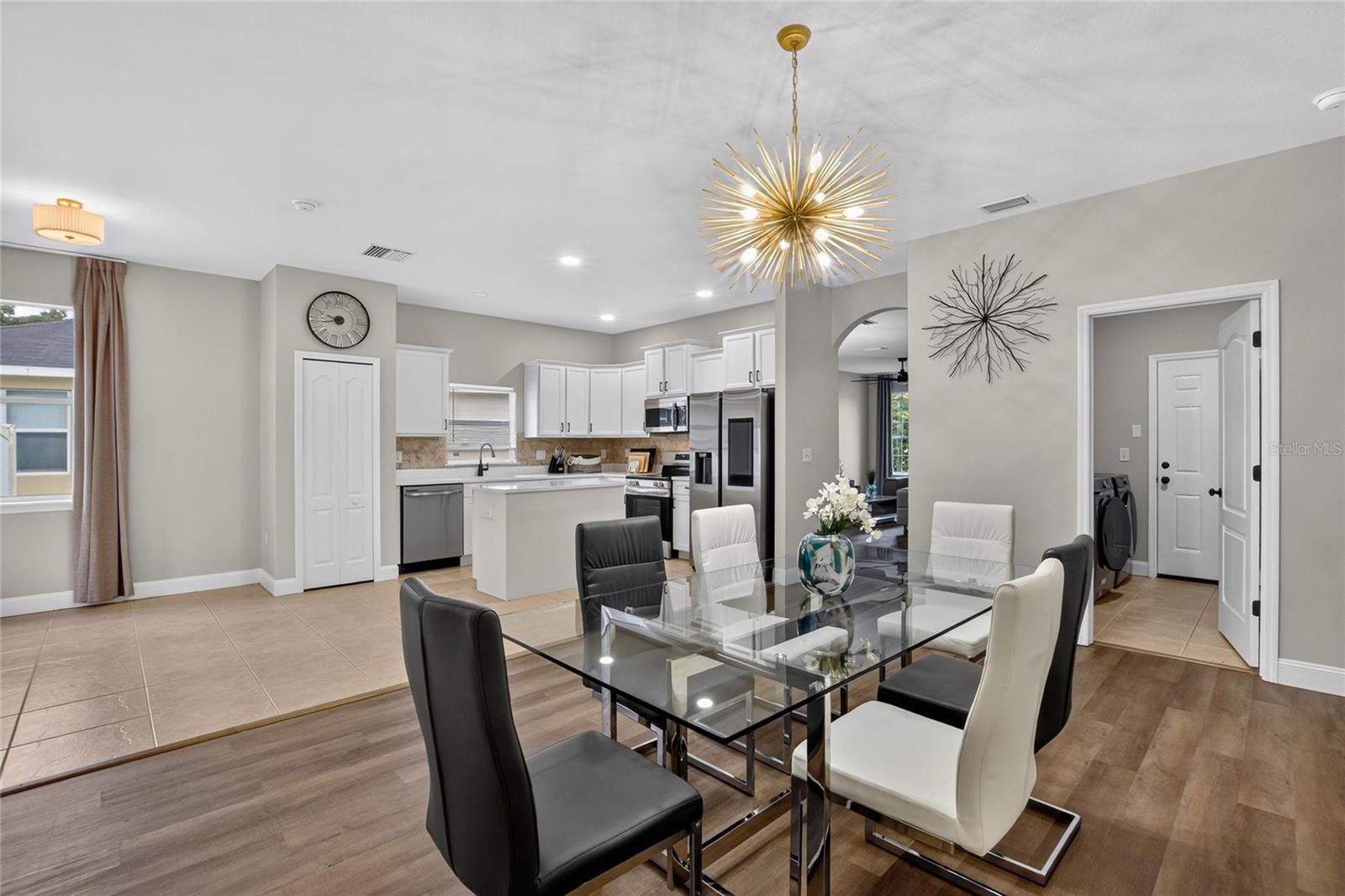 2729 WALDEN WOODS DR — photo 4